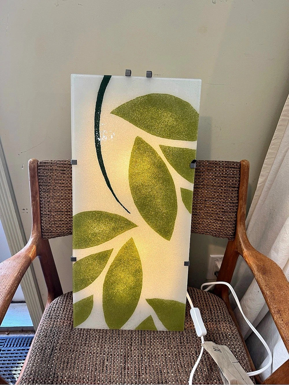 IKEA Gyllen Wall Lamp Green & White leaf design
